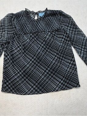 CeCe Black and Blue Patterned Blouse